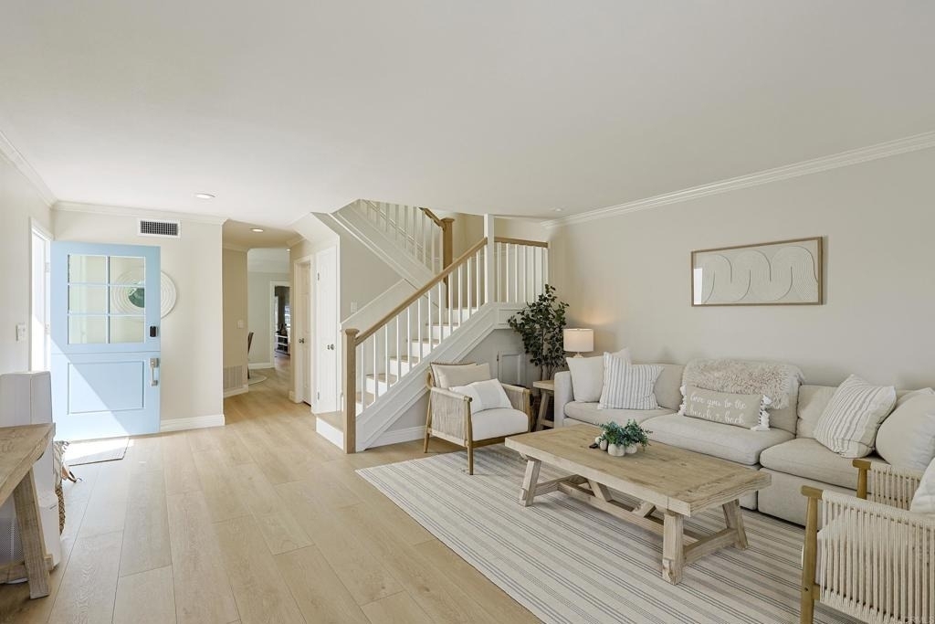 868 A Avenue - Photo 4