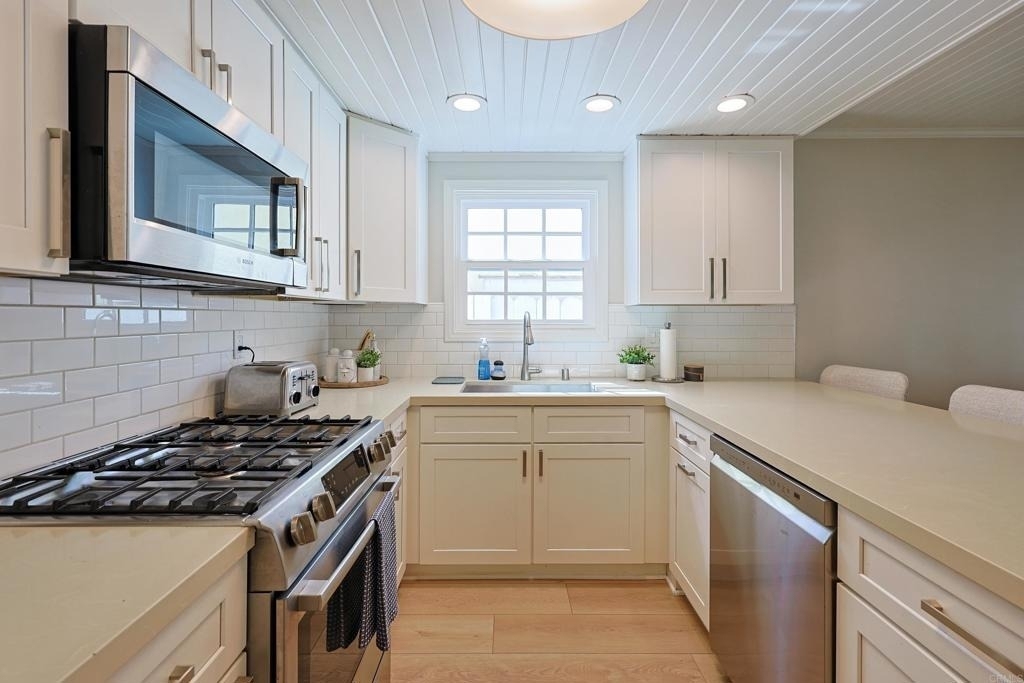 868 A Avenue - Photo 61