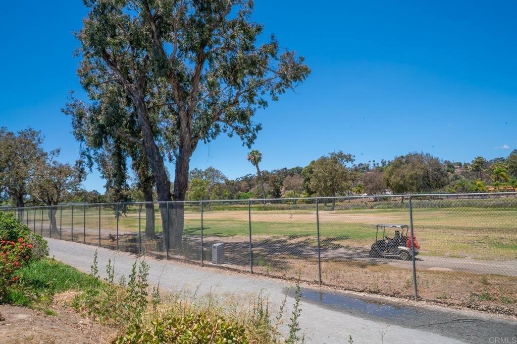 4095 Bonita Road - Photo 18