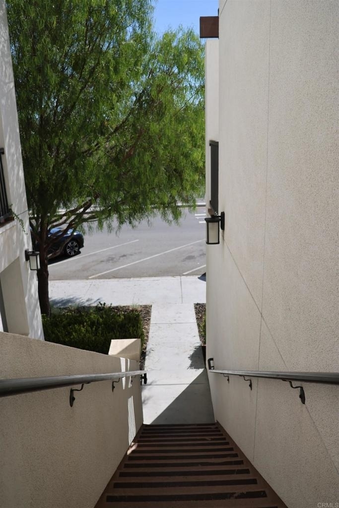 1455 Banahaw Way - Photo 9