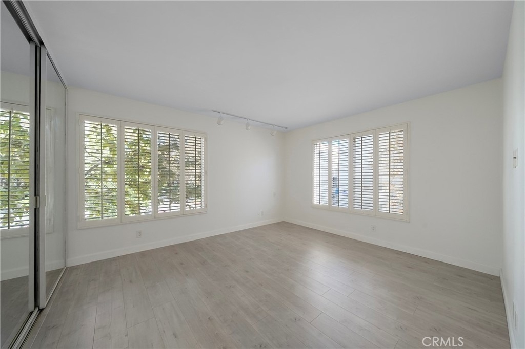 11212 Summertime Lane - Photo 9
