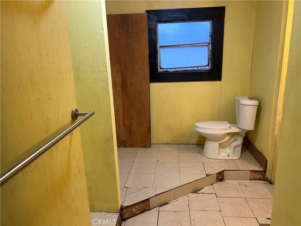 14435 1/2 Skyway - Photo 5