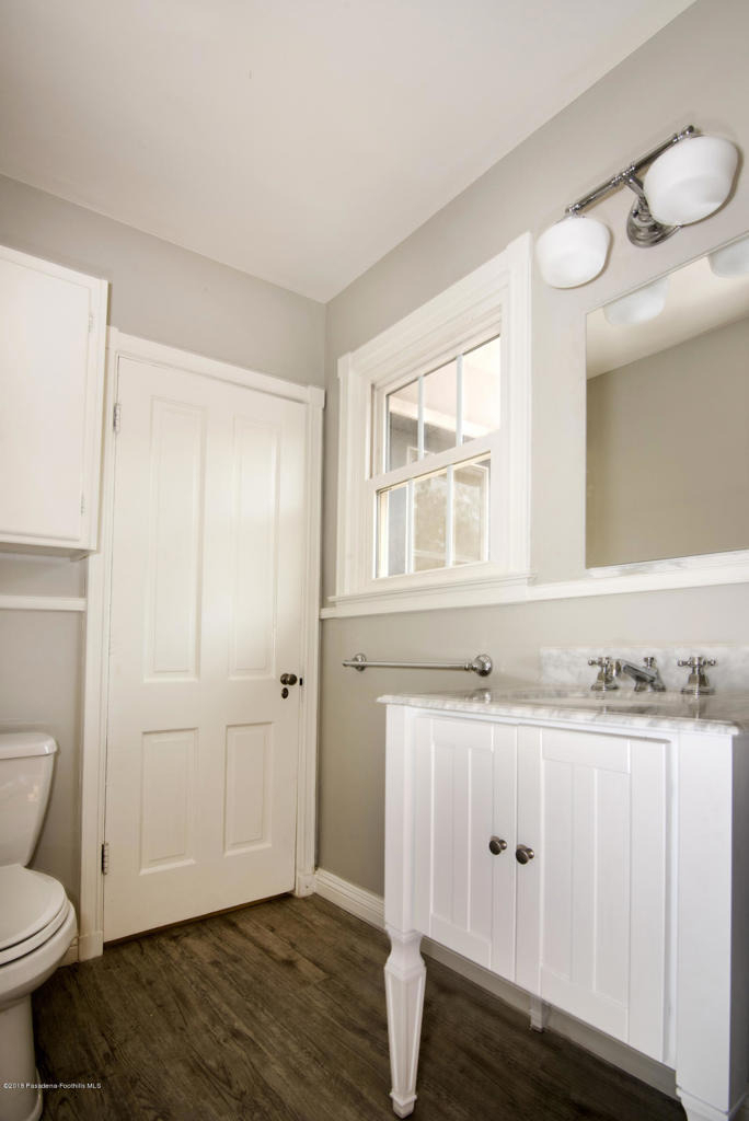 1087 S Los Robles Avenue - Photo 20