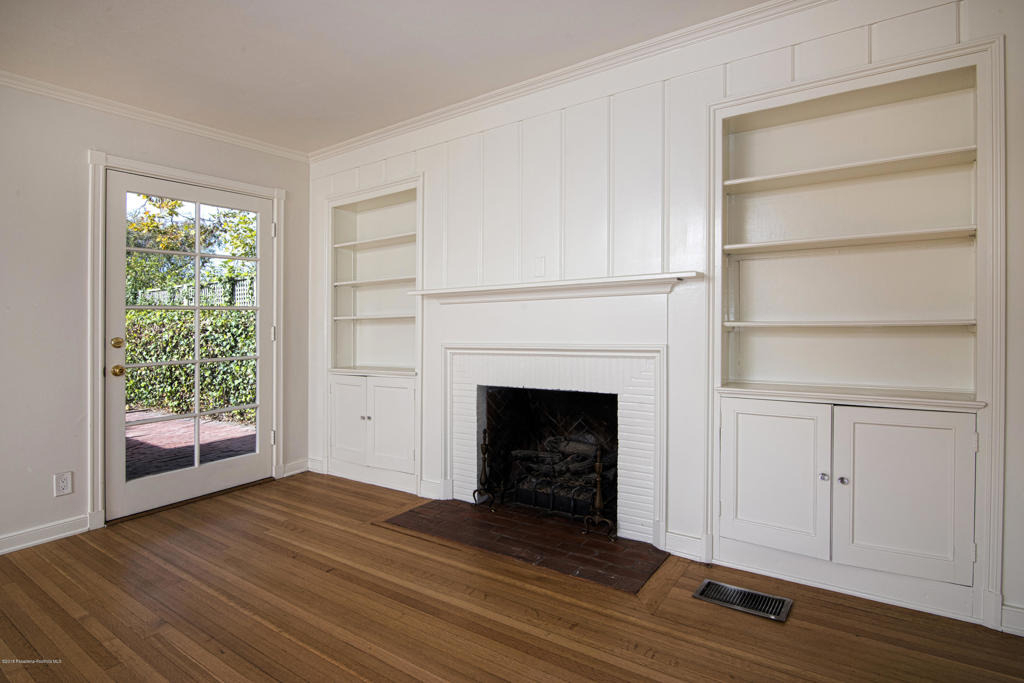 1087 S Los Robles Avenue - Photo 6