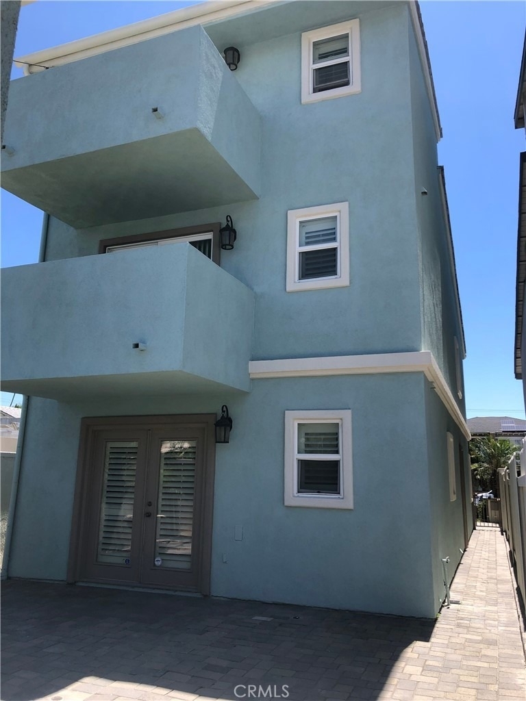 211 7th Street - Photo 35