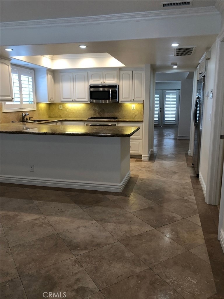 211 7th Street - Photo 14