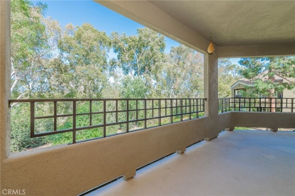17 Auburn Aisle - Photo 12