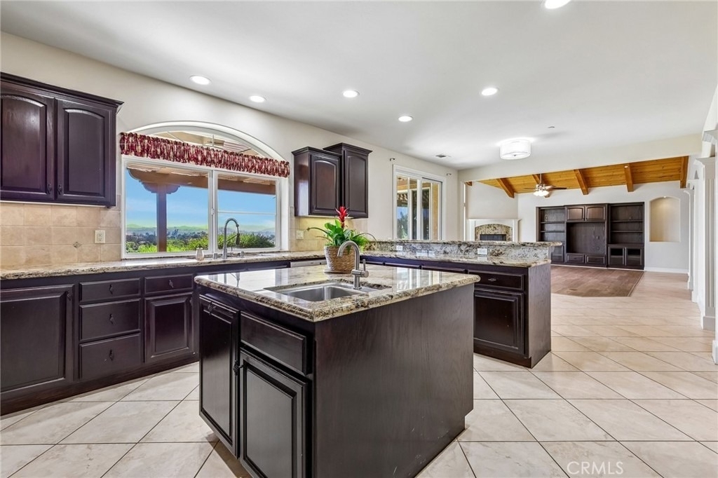 3676 Alta Vista - Photo 15