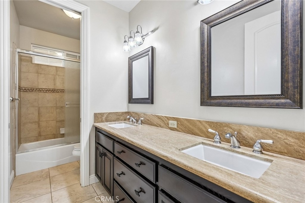 3676 Alta Vista - Photo 29
