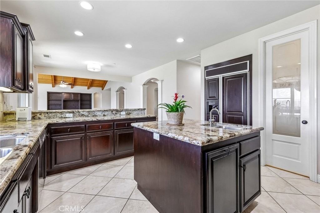 3676 Alta Vista - Photo 16