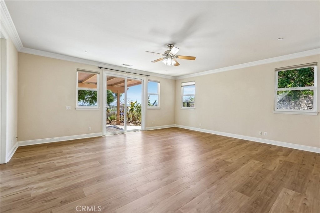 3676 Alta Vista - Photo 33