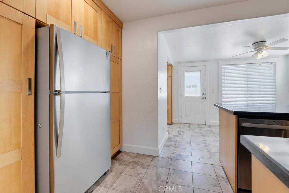 404 N Diana Place - Photo 6