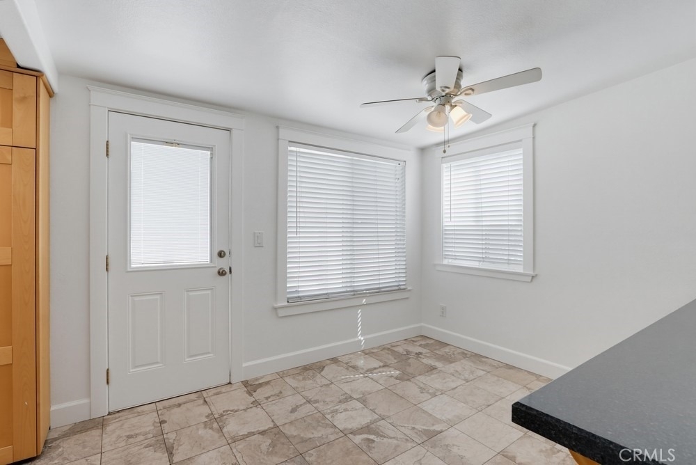 404 N Diana Place - Photo 9