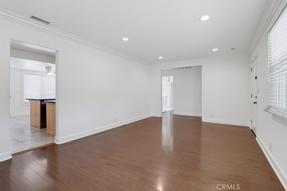 404 N Diana Place - Photo 5