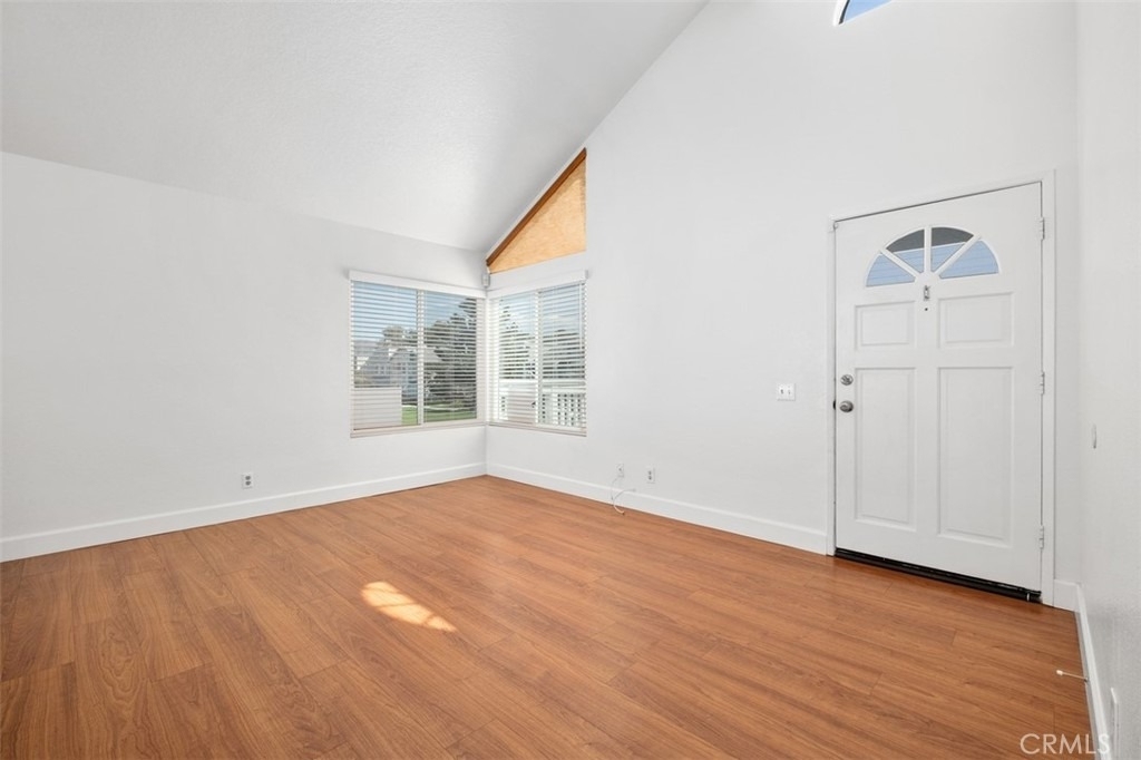 63 Huntington - Photo 7
