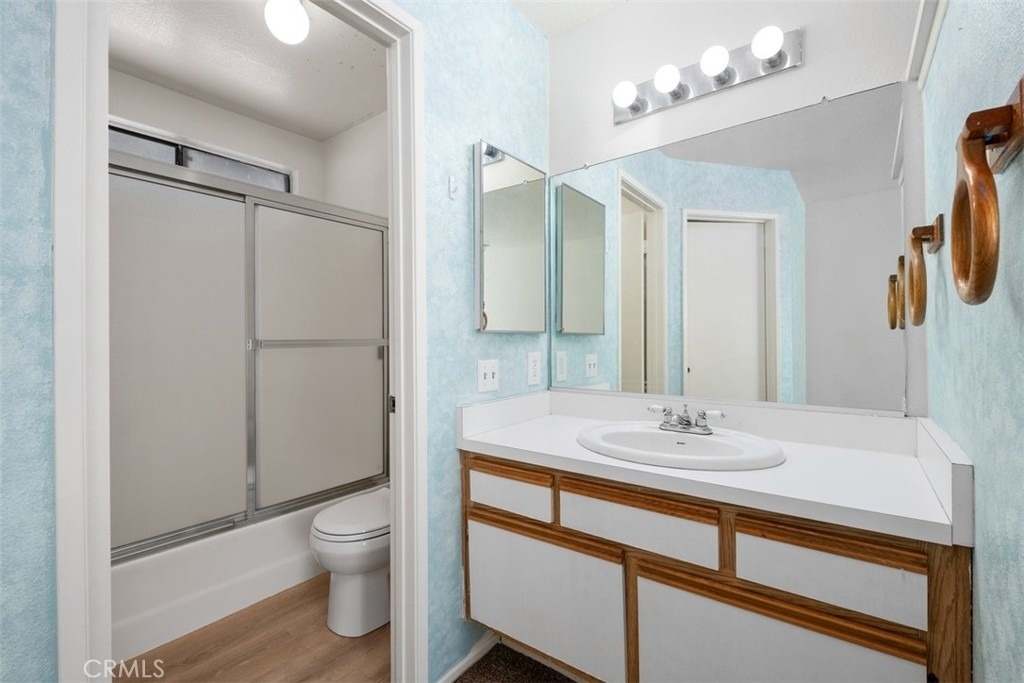 63 Huntington - Photo 18