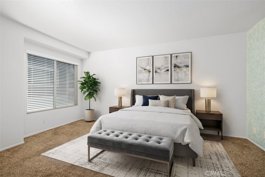 63 Huntington - Photo 15