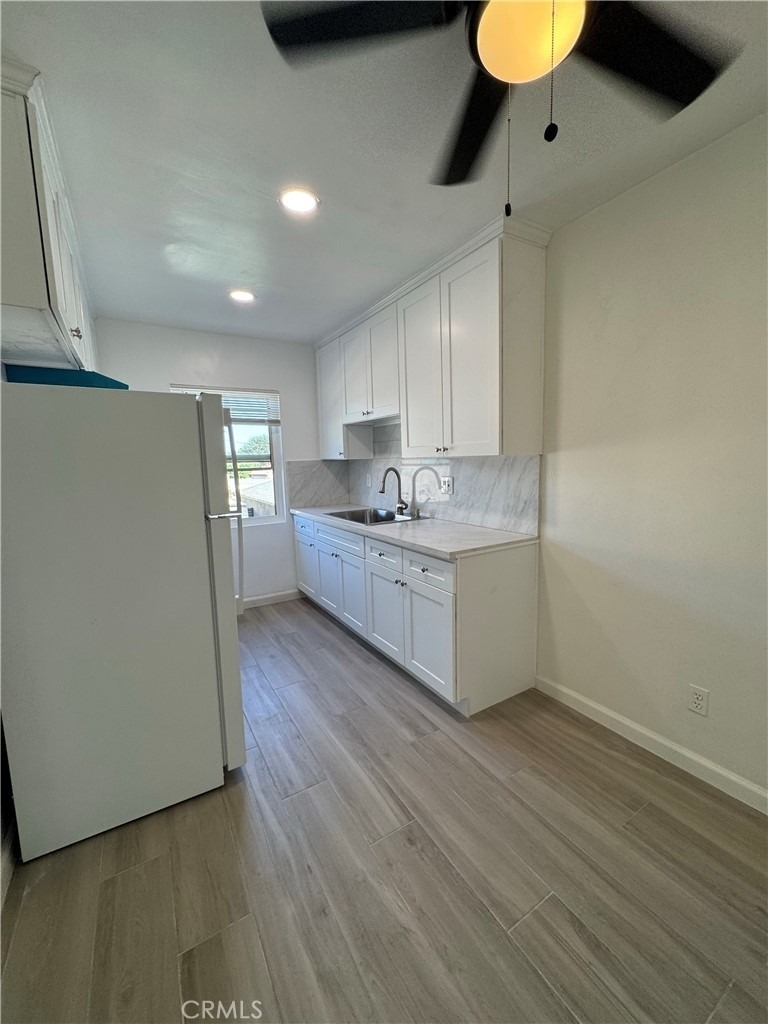 1312 1/2 W Valencia Drive - Photo 6