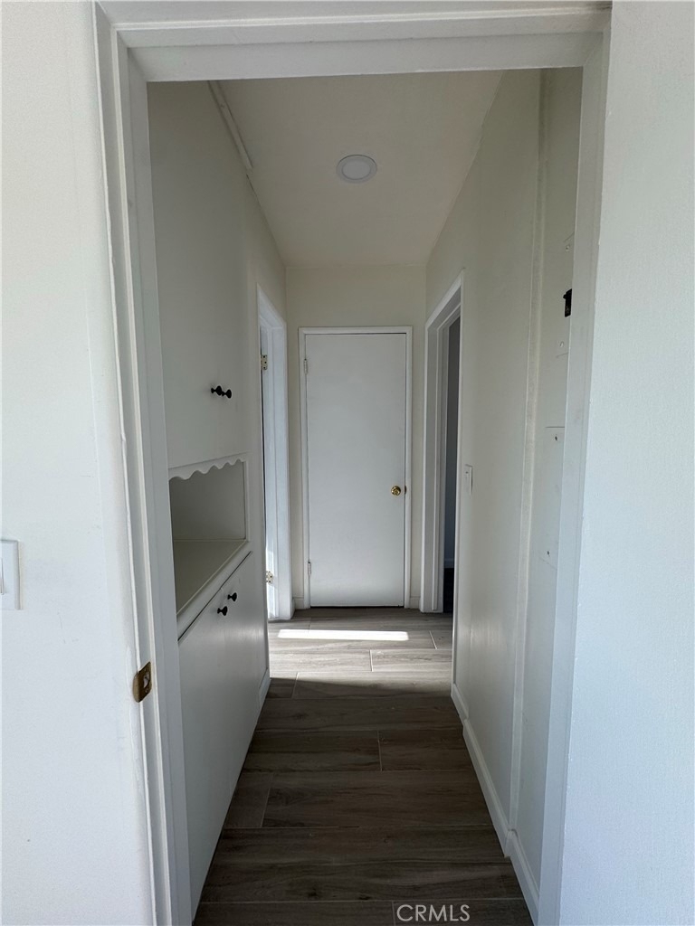 1312 1/2 W Valencia Drive - Photo 2
