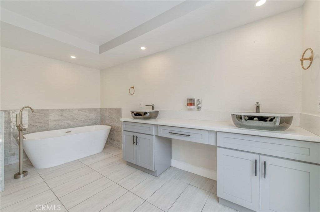 51 Cape Cod - Photo 25