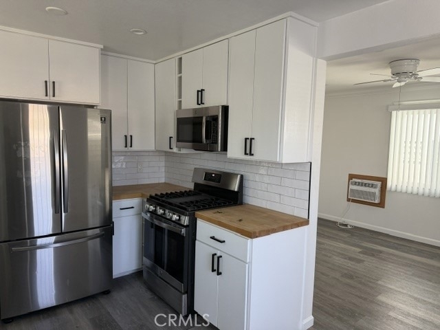 817 Calle Puente - Photo 1