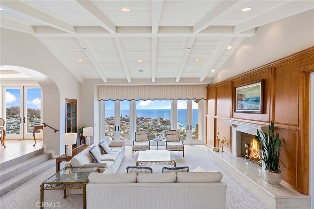 1221 Emerald Bay - Photo 3
