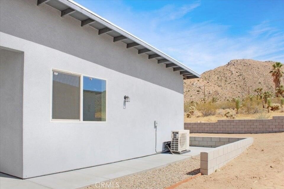 7608 Olympic - Photo 12