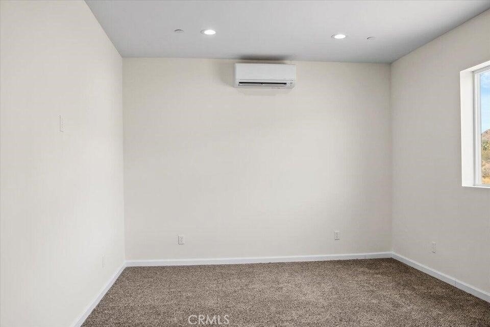 7608 Olympic - Photo 6