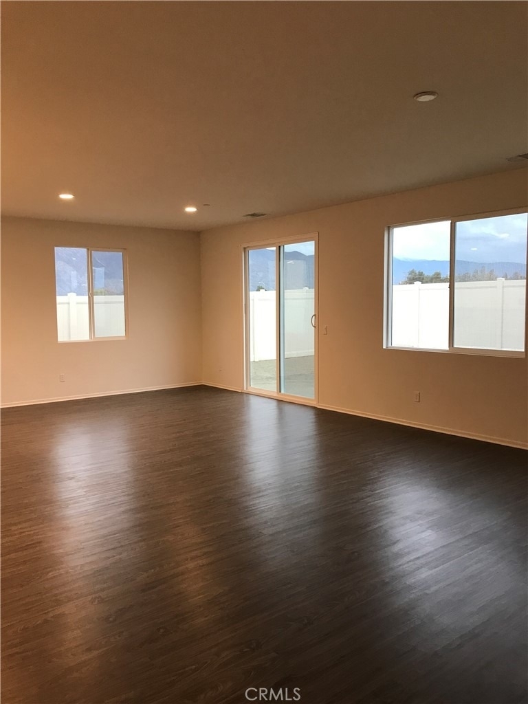 1571 Misty Meadow Lane - Photo 2