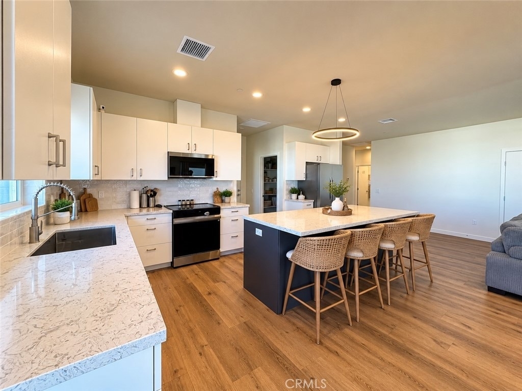 7082 Avalon Avenue - Photo 4