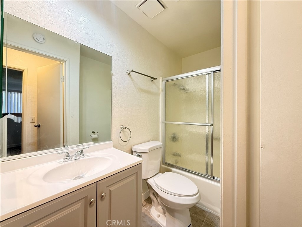 470 N Villa Court - Photo 10