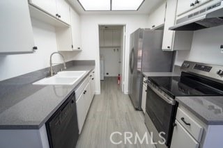 1807 Lochglen Court - Photo 11