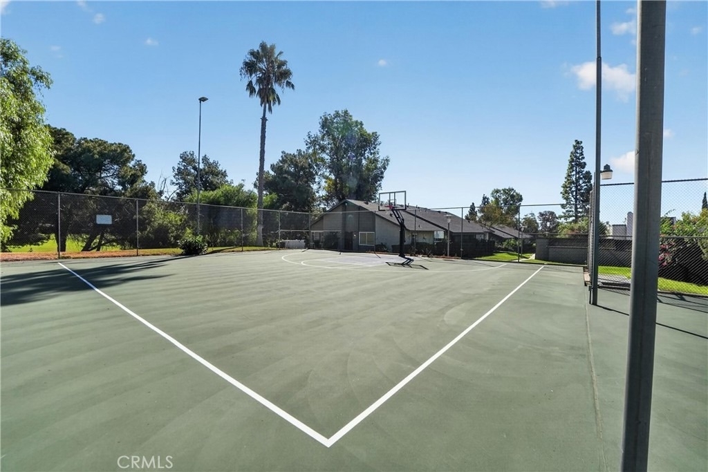 6300 Avenue Juan Diaz - Photo 47