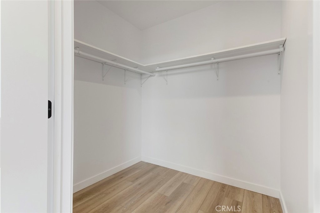14810 Delano Street - Photo 4