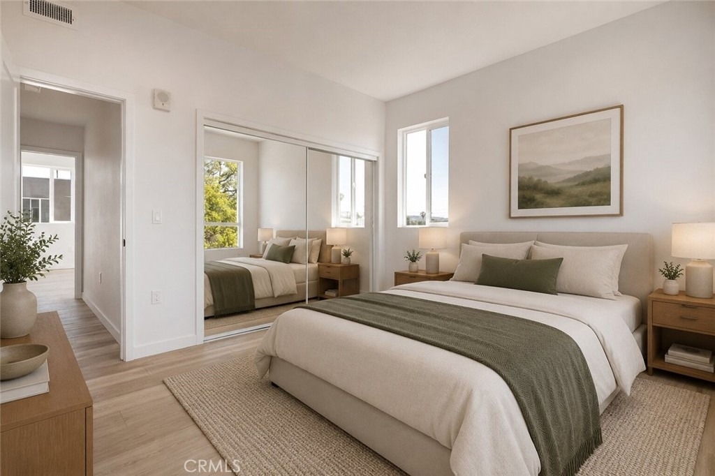 14810 Delano Street - Photo 2
