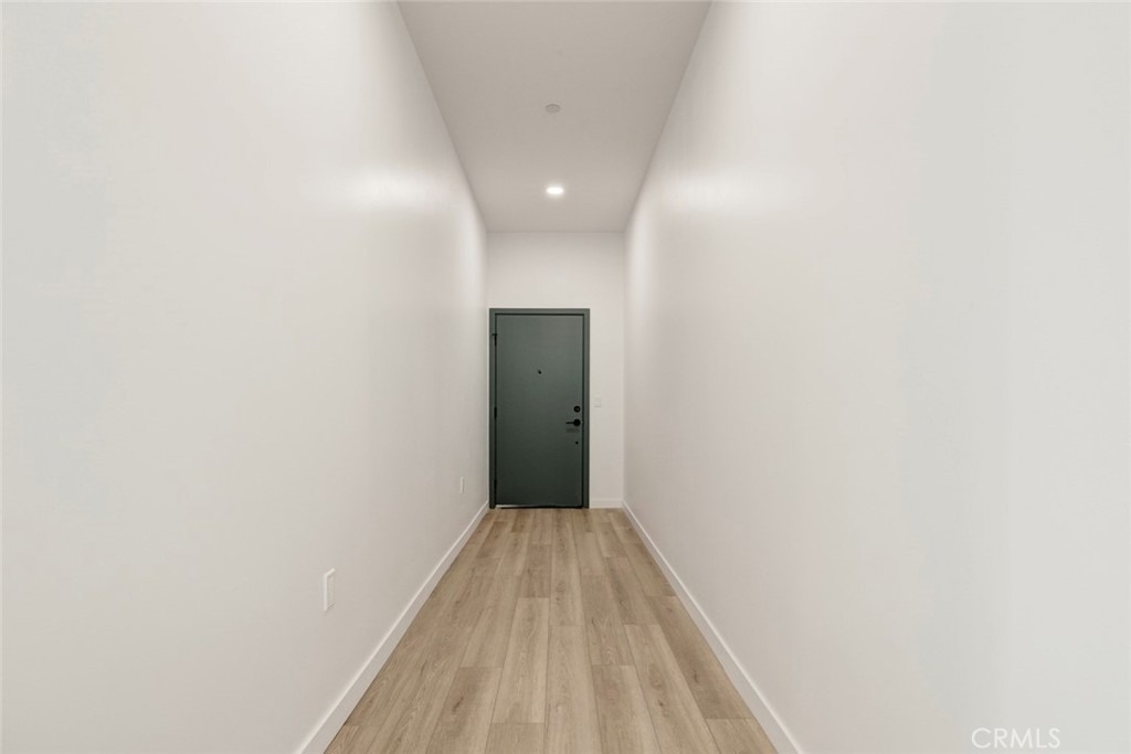 14810 Delano Street - Photo 11