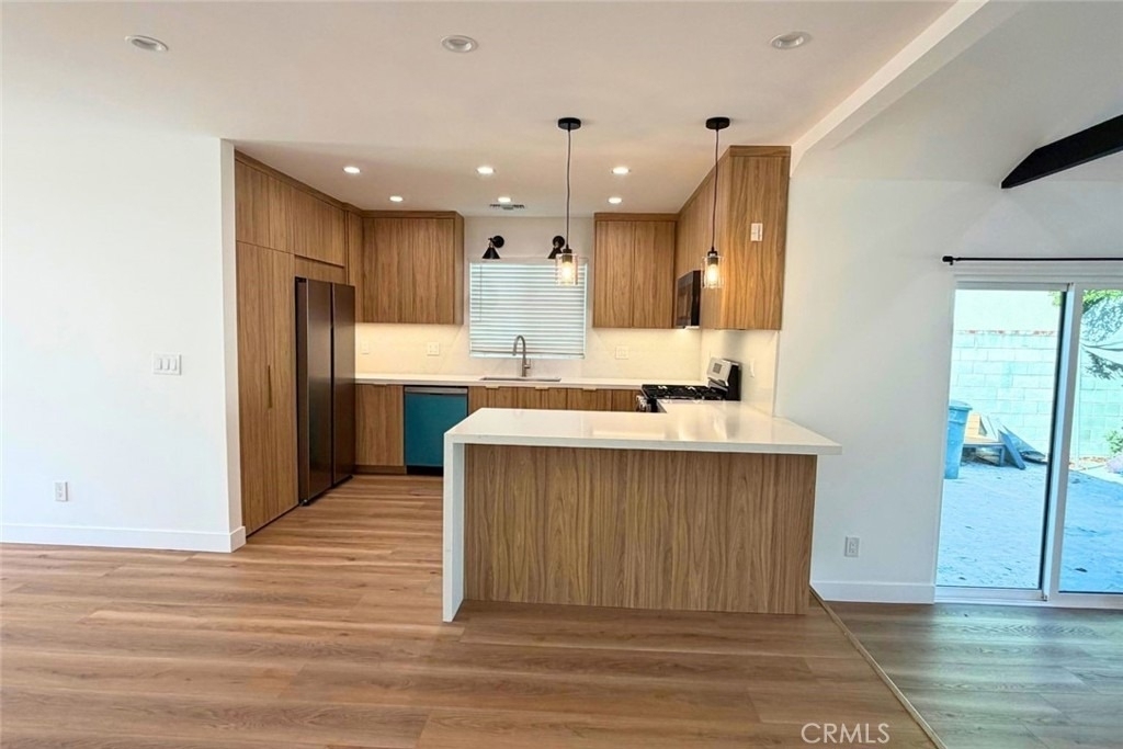 1828 Kenwood St - Photo 8