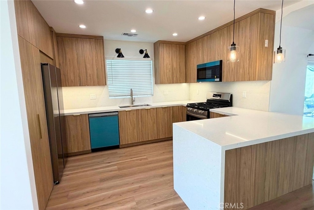 1828 Kenwood St - Photo 7
