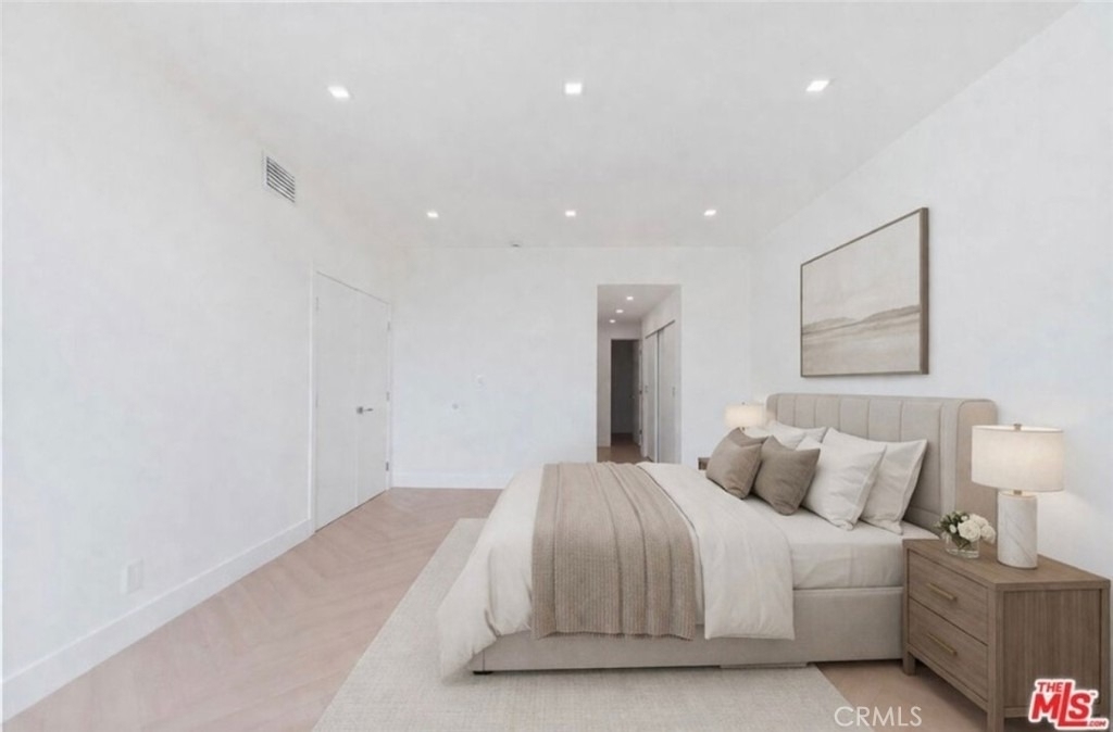 8455 Fountain Avenue - Photo 5