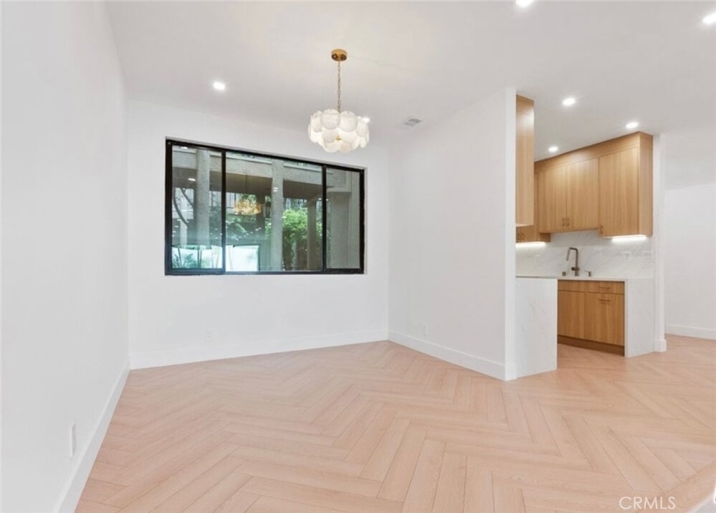 8455 Fountain Avenue - Photo 13