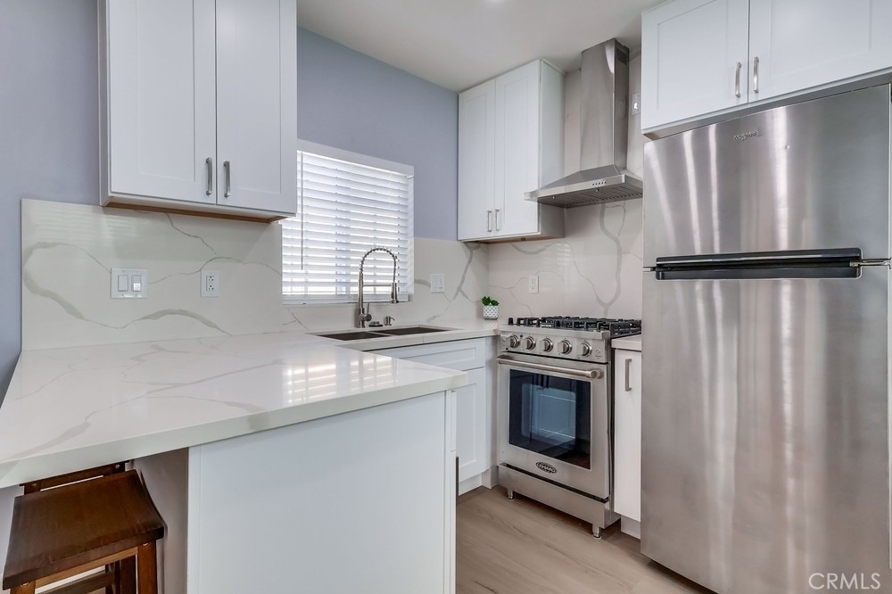 6504 W 84th Place - Photo 10