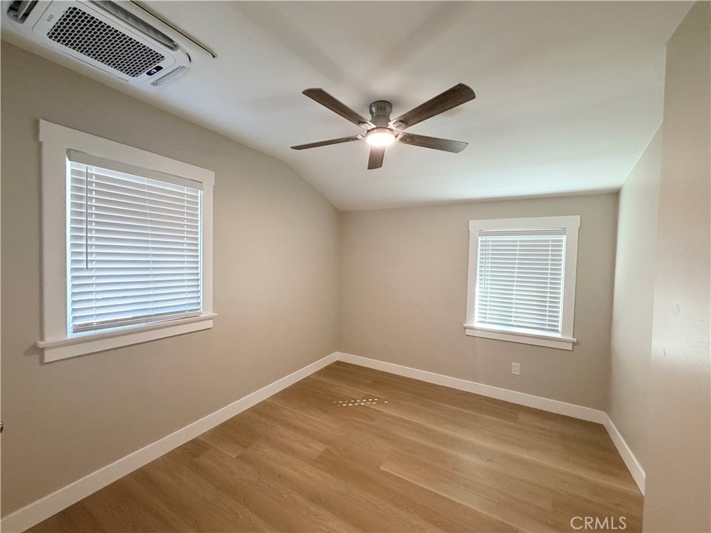 254 N 9th Avenue - Photo 9