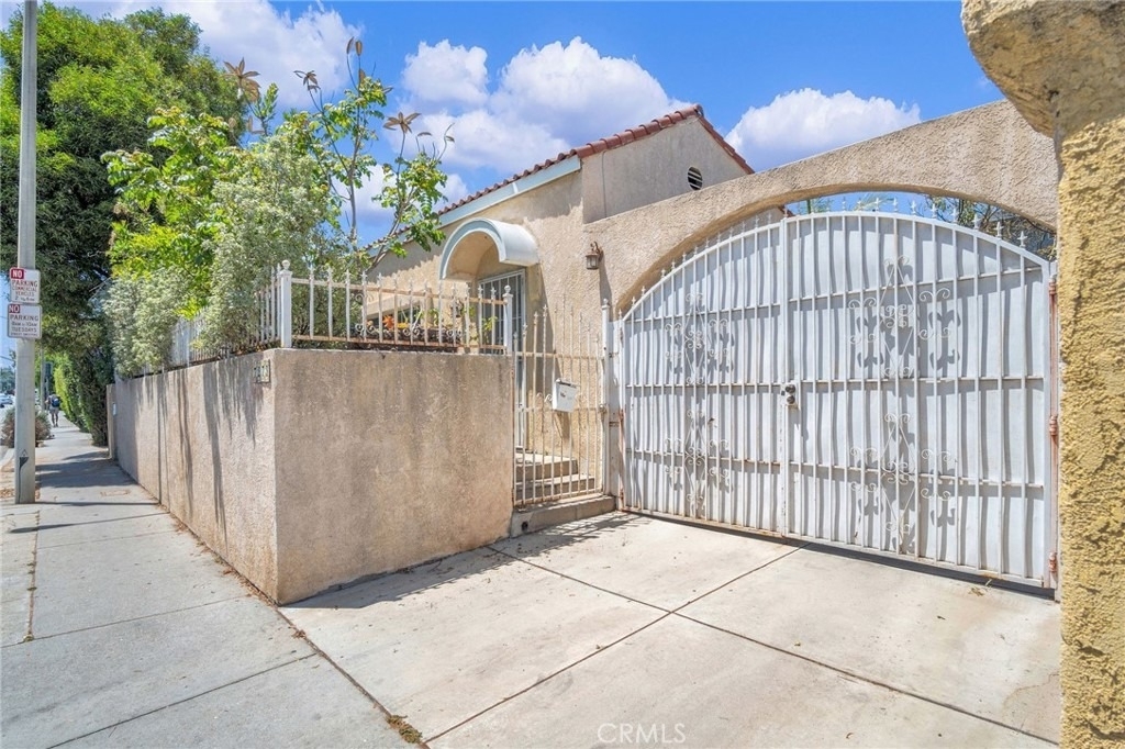 7275 Fountain Avenue - Photo 22