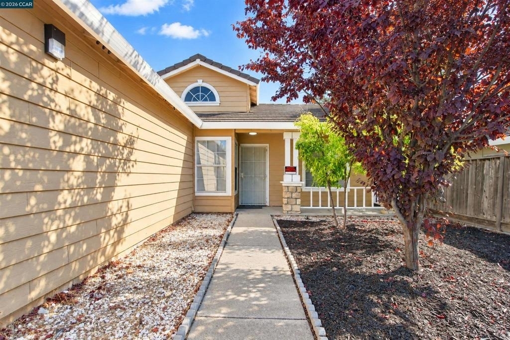 5119 Homestead - Photo 2