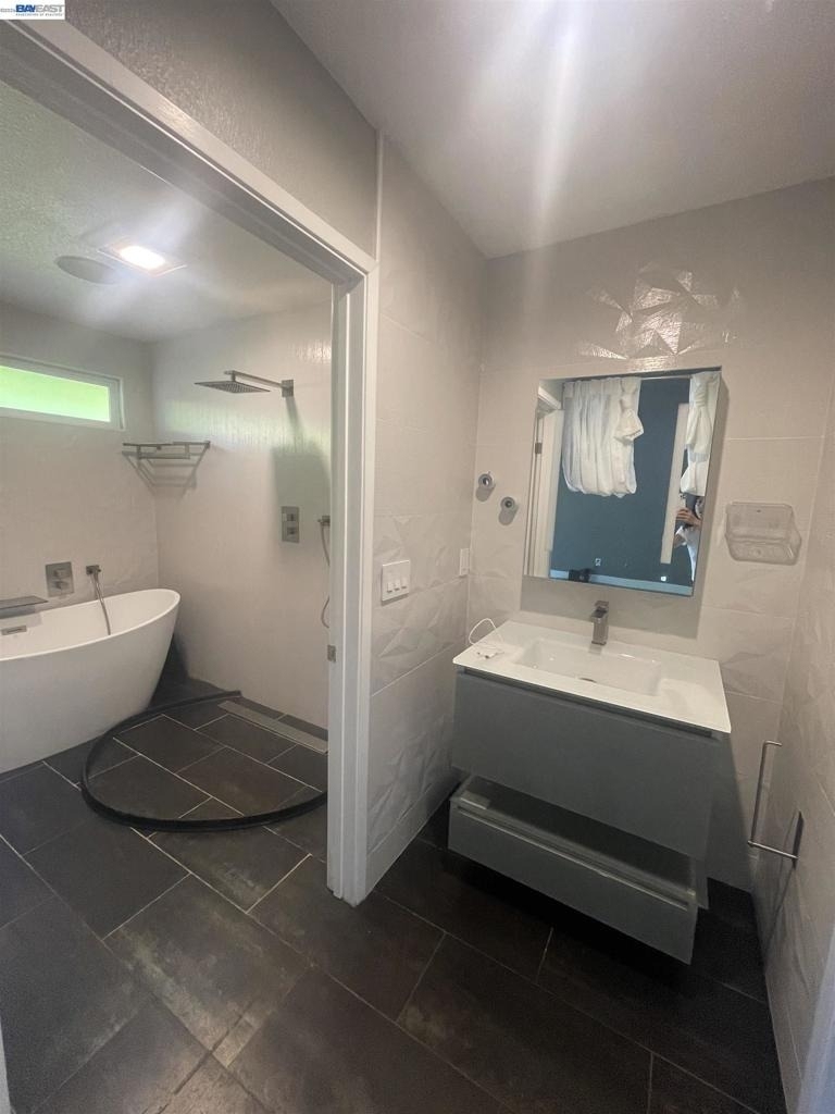 751 Los Pinos Ave - Photo 22