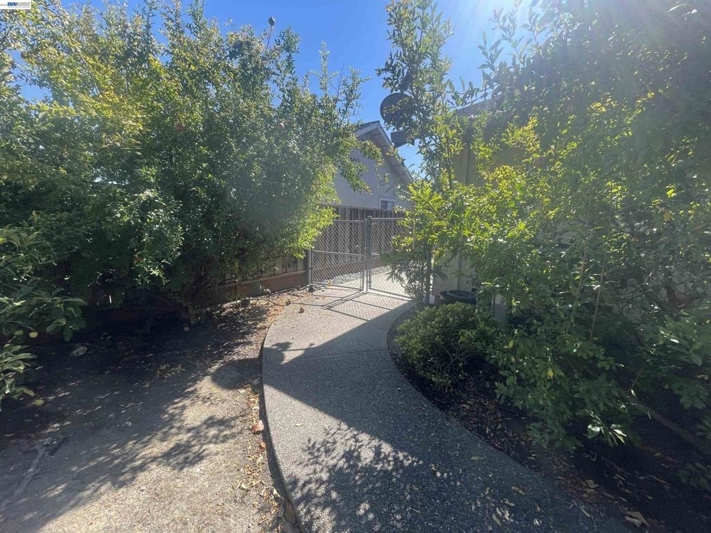 751 Los Pinos Ave - Photo 51