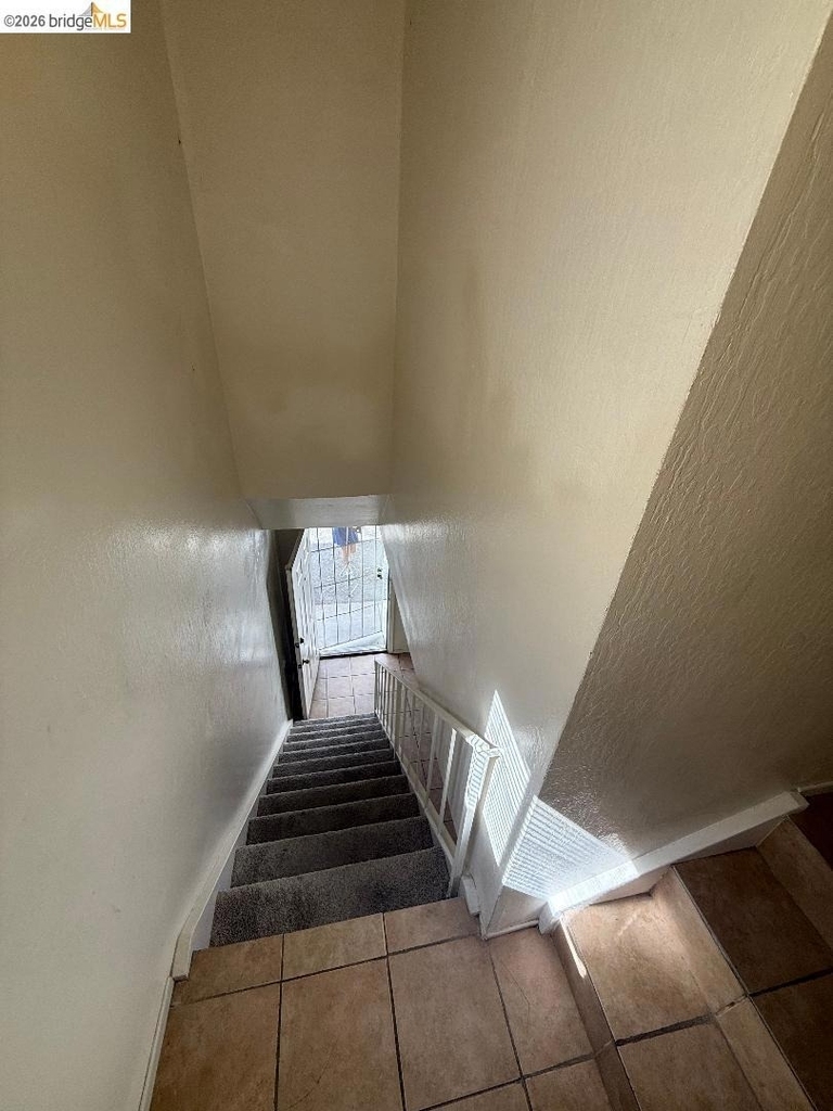 2213 L St - Photo 4