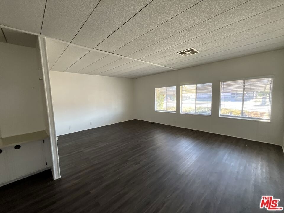 1014 W Johnston Avenue - Photo 8
