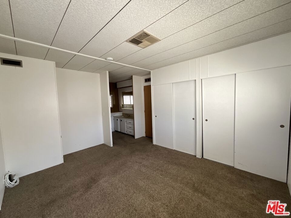 1014 W Johnston Avenue - Photo 3