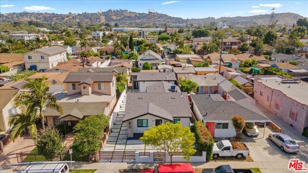 5530 1/2 Geer Street - Photo 9
